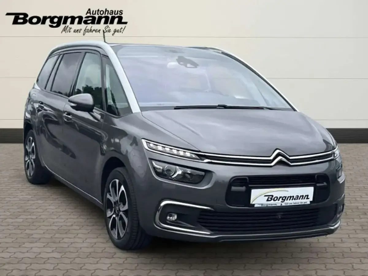 Gebraucht Citroën C4 SpaceTourer Shine 163 PS (119 kW) 2020 Lackierung platiniumgrau/typ Van / Kleinbus
