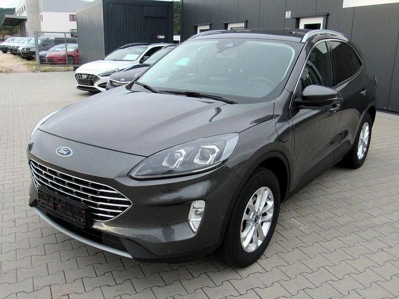 Grau Gebraucht 2022 Ford Kuga Titanium SUV | 21.500 € (Guter Preis) - Bild 1/4