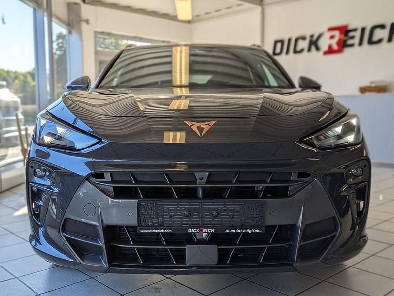 Second-hand Cupra Terramar 150 CP (110 kW) 2025 Gri SUV