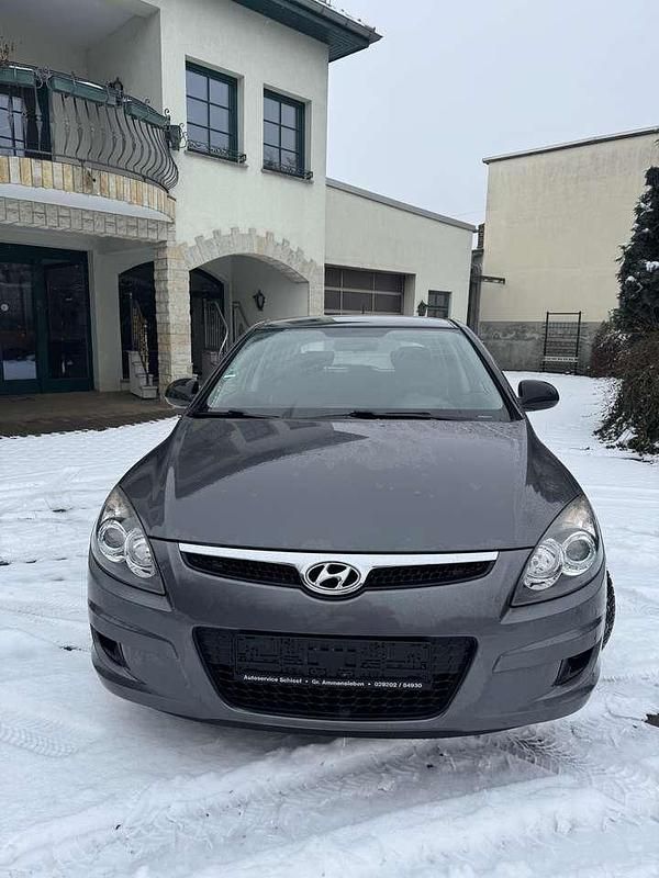 Gebraucht Hyundai i30 Classic 109 PS (80 kW) 2009 Limousine