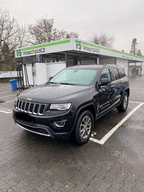 Schwarz Gebraucht 2016 Jeep Grand Cherokee Overland SUV | 17.000 € (Fairer Preis) - Bild 1/4