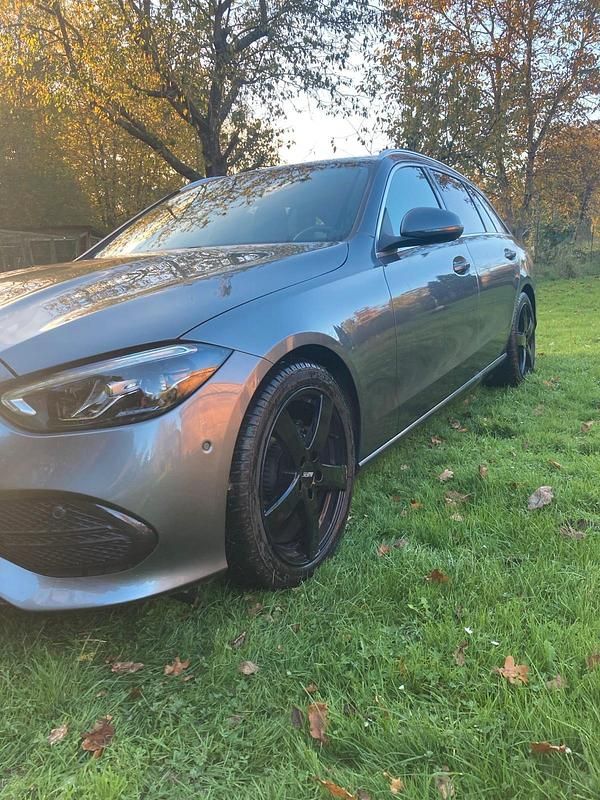 Gebraucht Mercedes C180 170 PS (125 kW) 2022 Grau Kombi