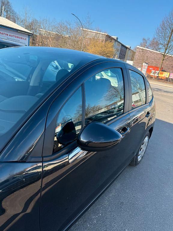 Gebraucht Citroën C3 Tendance 95 PS (69 kW) 2010 Schwarz Kleinwagen
