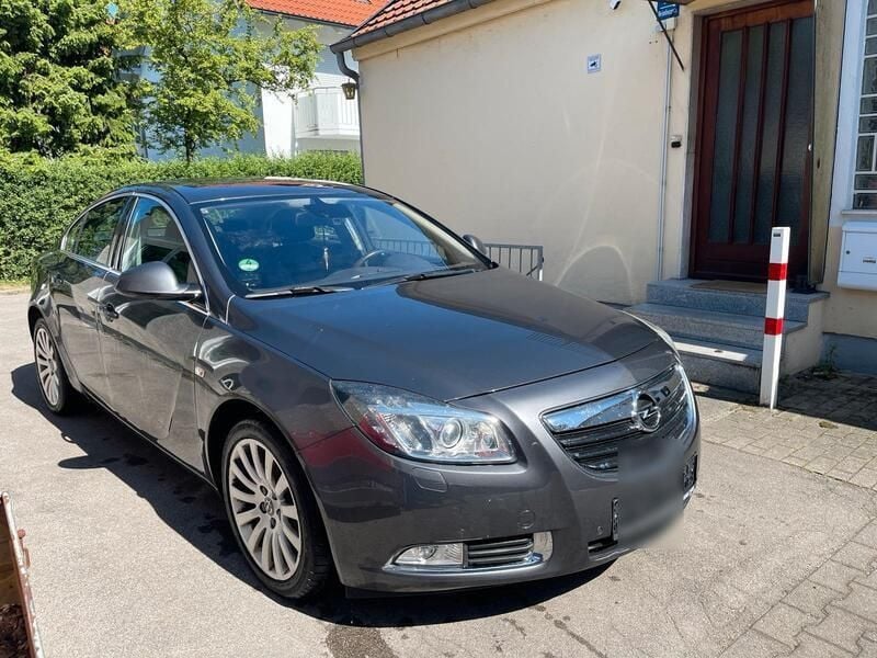 Grau Gebraucht 2008 Opel Insignia Limousine | 3.999 € (Guter Preis) - Bild 1/4