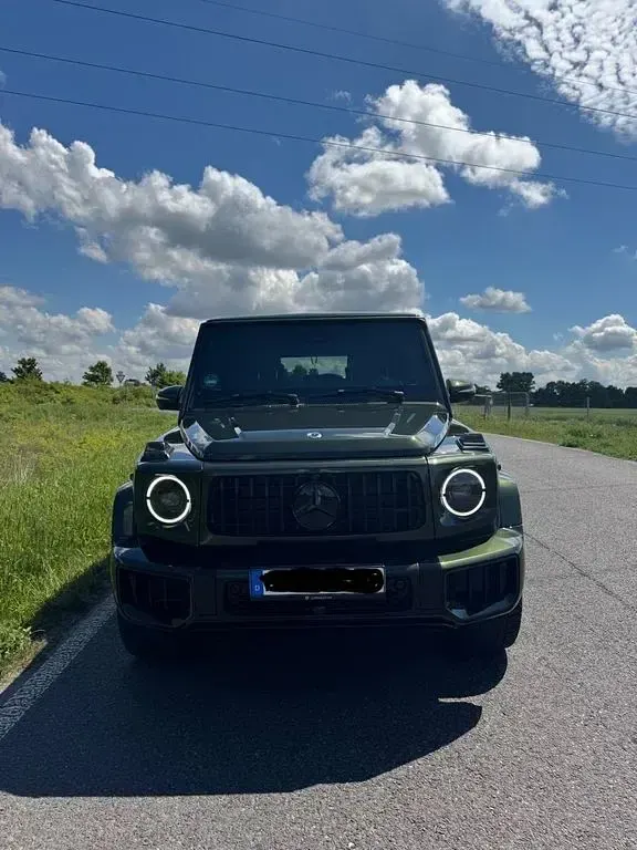 Gebraucht Mercedes G400 AMG 330 PS (242 kW) 2023 Grün SUV
