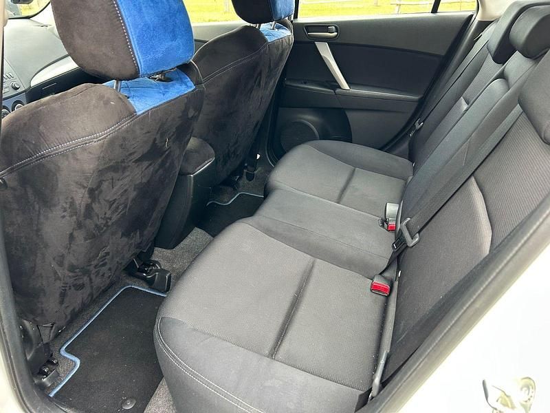 Gebraucht Mazda 3 Active 105 PS (77 kW) 2010 Weiß Limousine