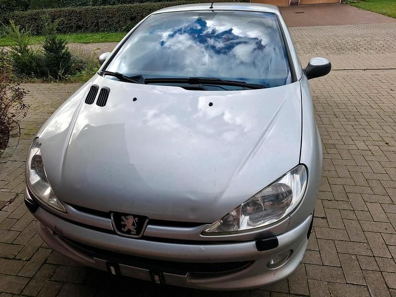 Silber Gebraucht 2003 Peugeot 206 CC Cabrio | 800 € (Superpreis) - Bild 1/4