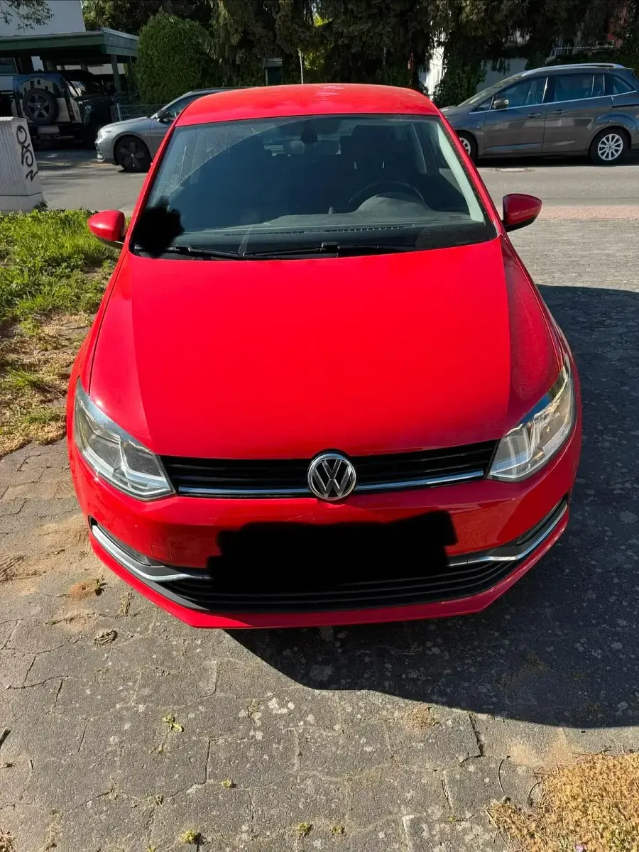 Gebraucht VW Polo LOUNGE 60 PS (44 kW) 2015 Rot Kleinwagen