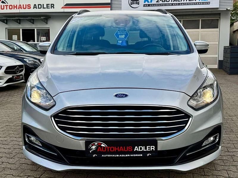 Gebraucht Ford Galaxy Trend 150 PS (110 kW) 2022 Silber Van / Kleinbus