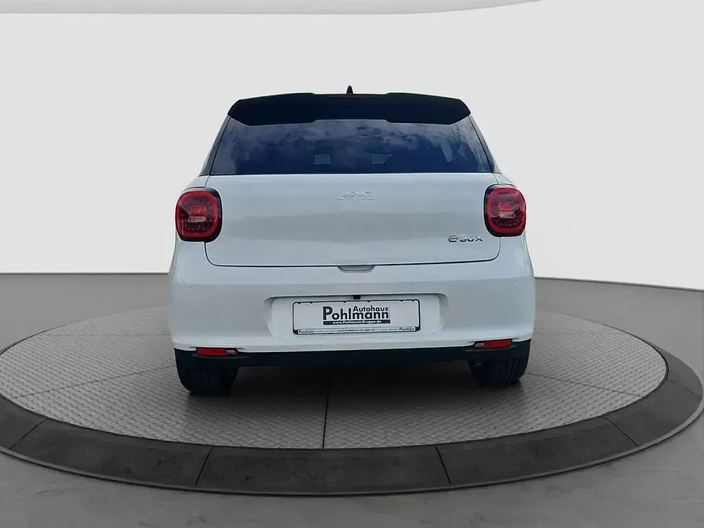 Neu JAC E30X 100 kW (136 PS) 2026 Weiß Kleinwagen