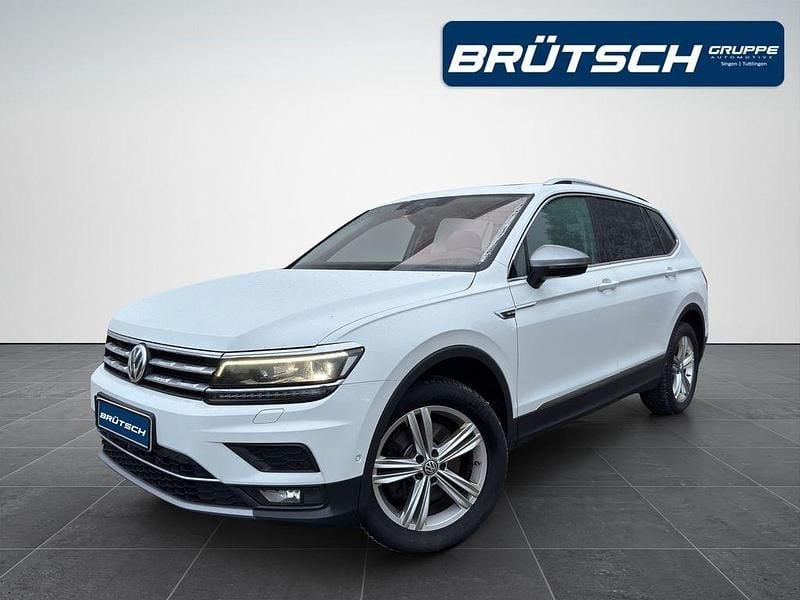Pure white Gebraucht 2018 VW Tiguan Allspace Highline SUV | 25.980 € (Fairer Preis) - Bild 1/1