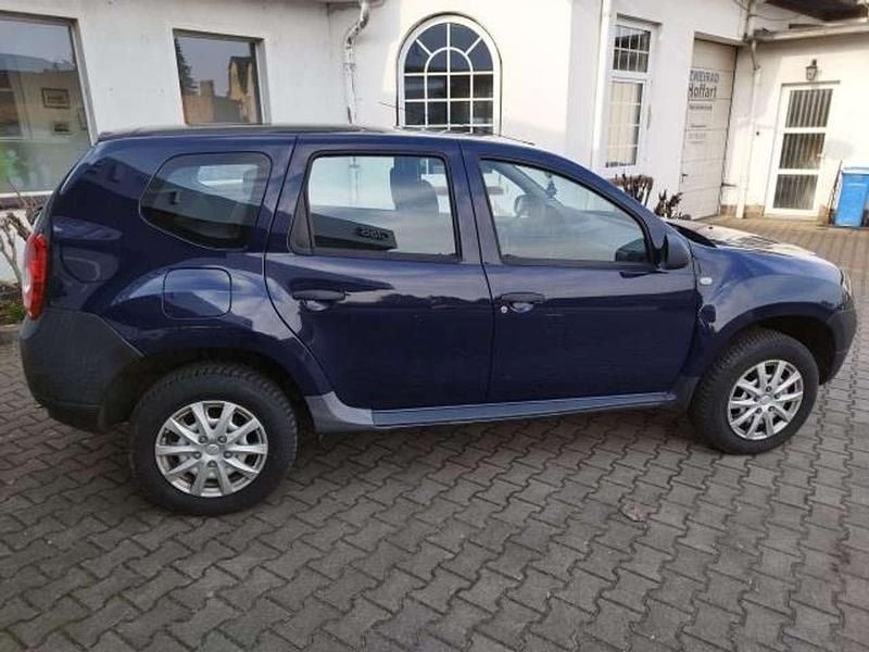 Gebraucht Dacia Duster Basis 105 PS (77 kW) 2013 Blau SUV