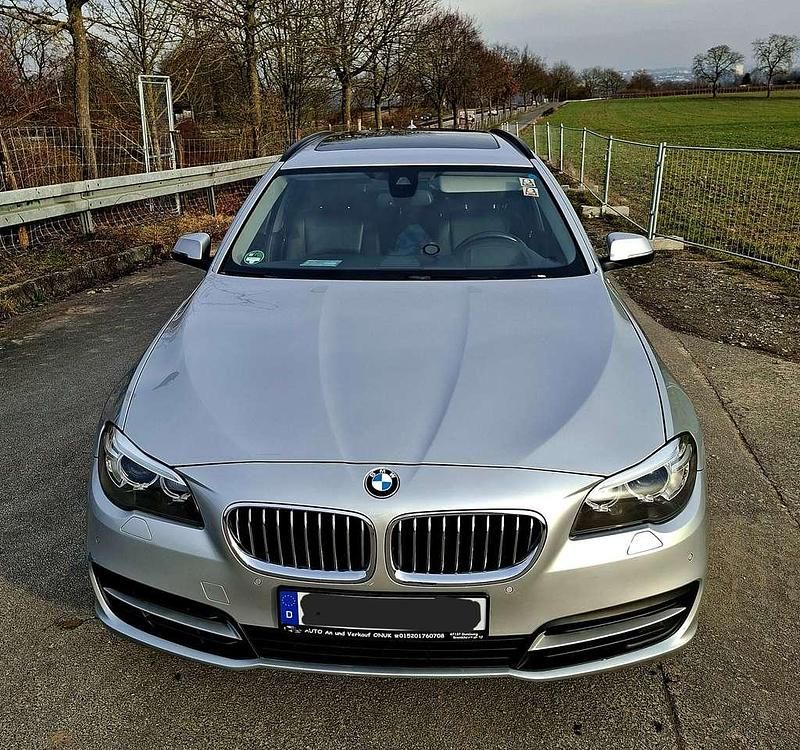Gebraucht BMW 520 Luxury Line 184 PS (135 kW) 2013 Silber Kombi