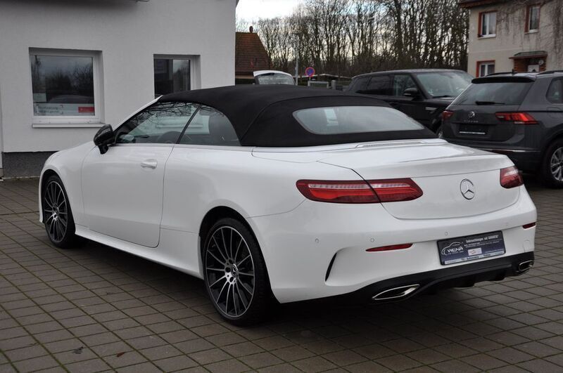 Gebraucht Mercedes E450 AMG 367 PS (269 kW) 2019 Polarweiss  unilack Cabrio
