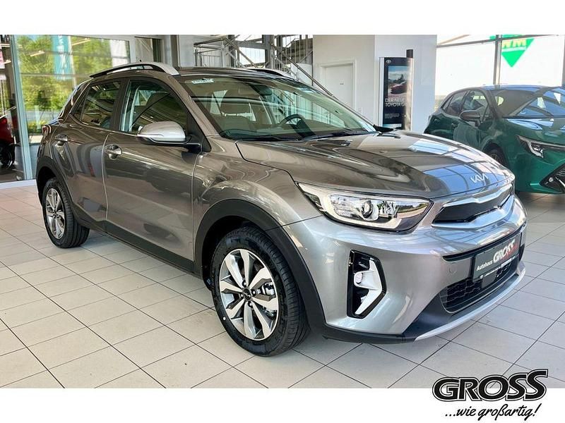 Neu Kia Stonic 101 PS (74 kW) 2025 Grau SUV