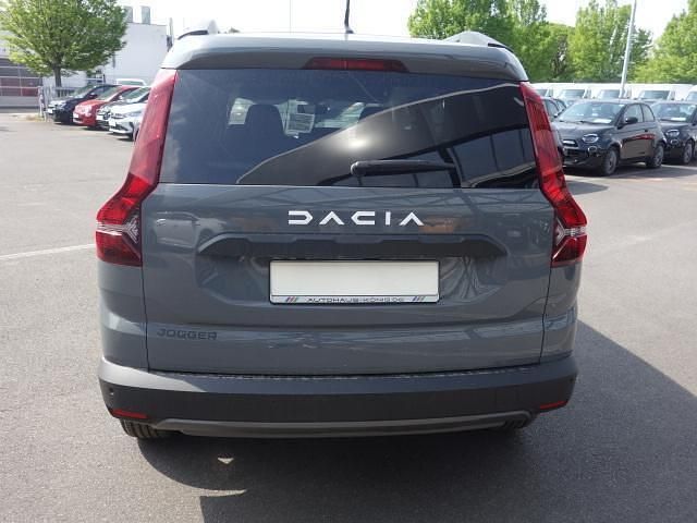 Gebraucht Dacia Jogger Expression 110 PS (80 kW) 2024 Grau Van / Kleinbus