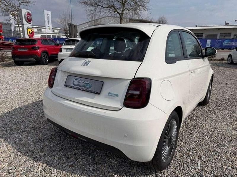 Gebraucht Fiat 500e Basis 86 kW (118 PS) 2023 Other Kleinwagen