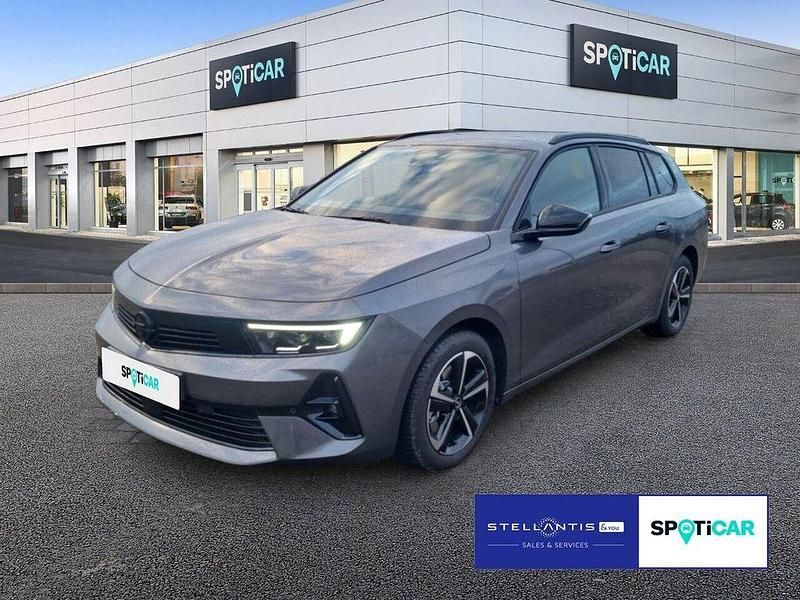 Gebraucht Opel Astra 131 PS (96 kW) 2024 Grau Limousine