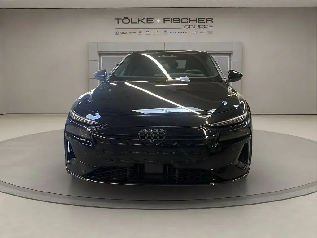 Ny Audi e-tron S-Line 269 kW (367 HK) 2026 Sort SUV