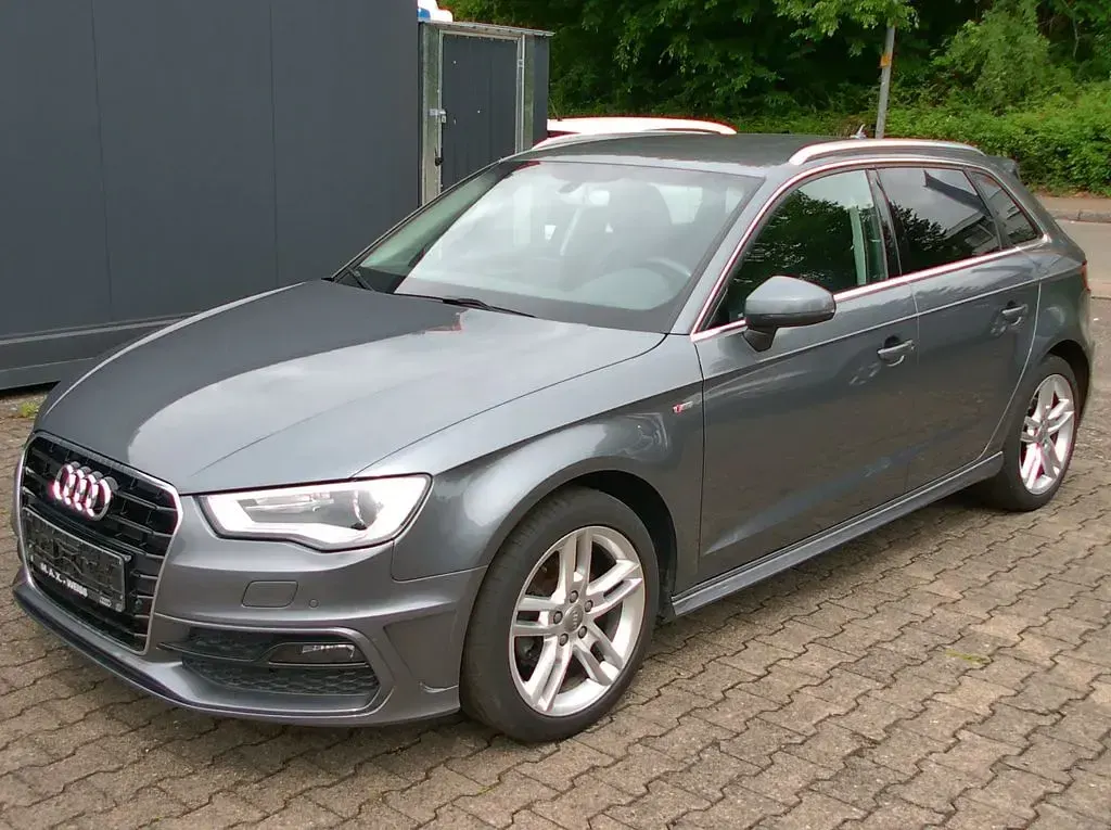 Gebraucht Audi A3 S-Line 150 PS (110 kW) 2016 Grau Limousine