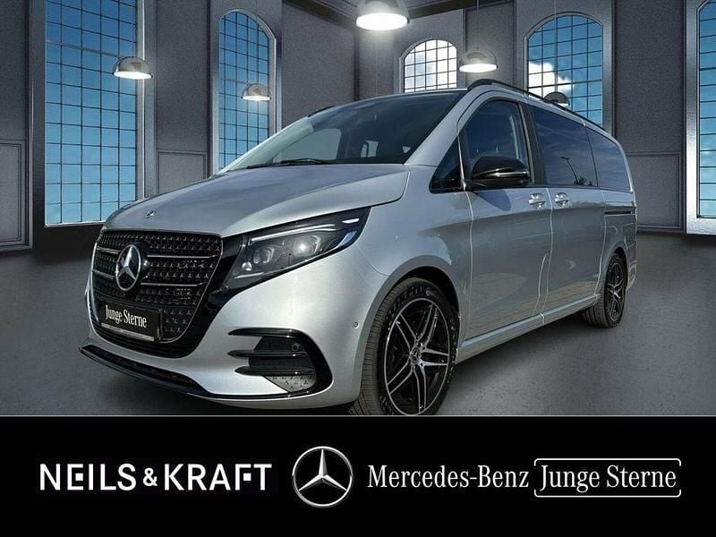 Hightechsilber Gebraucht 2024 Mercedes V300 Avantgarde Van / Kleinbus | 79.880 € (Teuer) - Bild 1/4