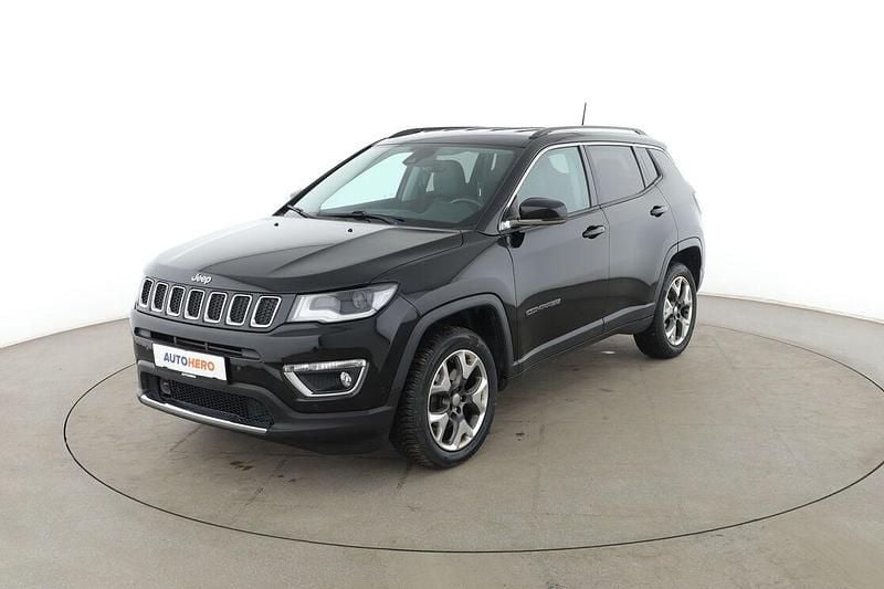 Gebraucht Jeep Compass Limited 140 PS (102 kW) 2018 Schwarz SUV