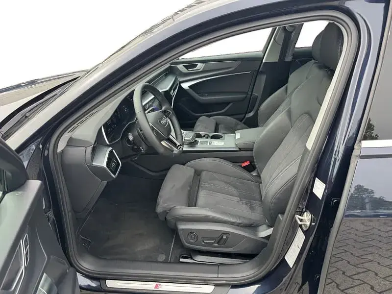 Gebraucht Audi A6 Design 265 PS (194 kW) 2025 Blau Kombi