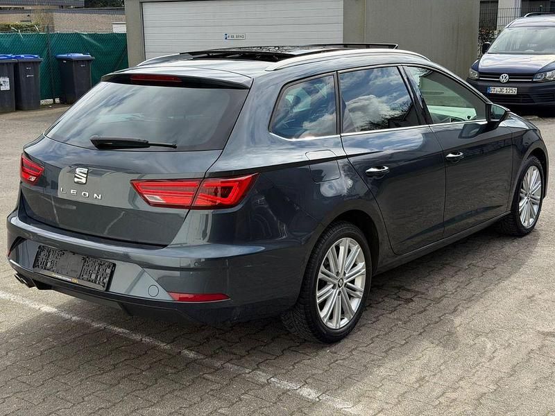 Gebraucht Seat Leon ST XCELLENCE 150 PS (110 kW) 2020 Grau Kombi