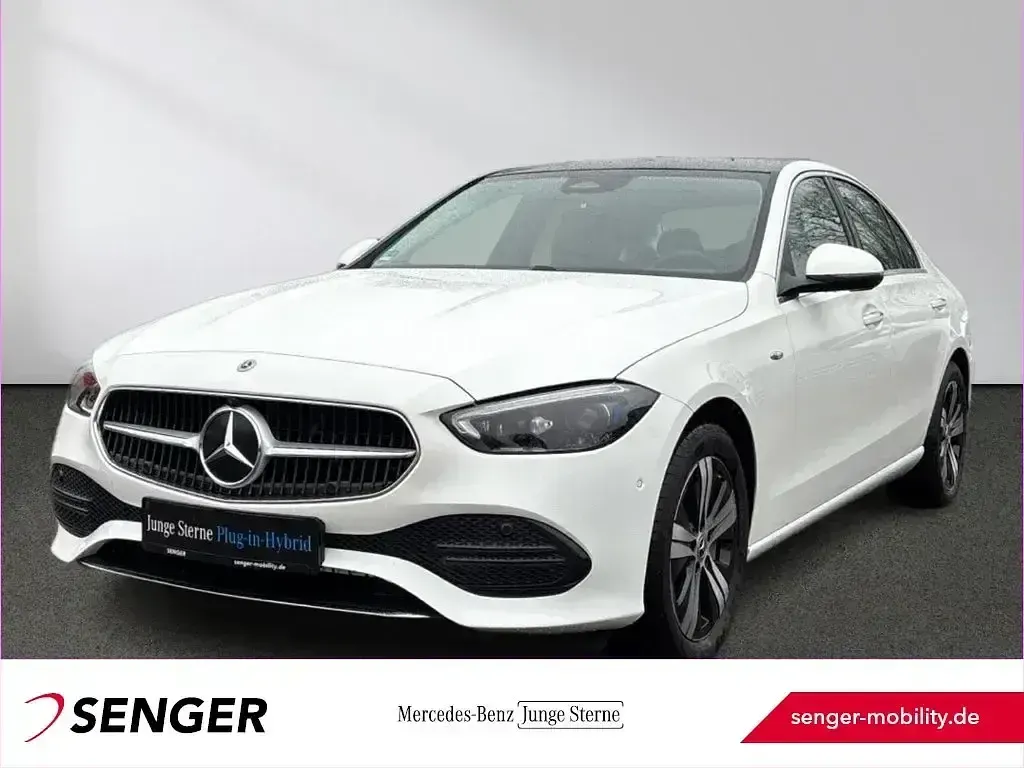Gebraucht Mercedes C300e Avantgarde 197 PS (144 kW) 2025