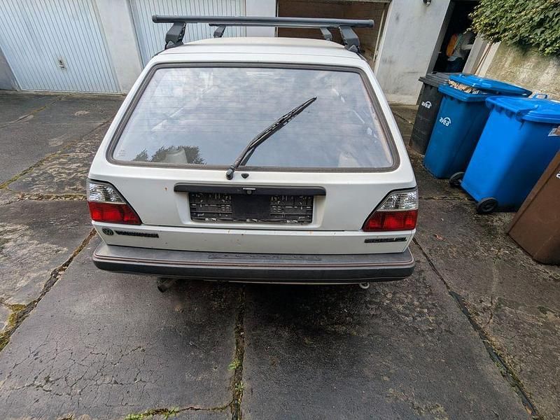Gebraucht VW Golf II 54 PS (39 kW) 1985 Weiß Kleinwagen