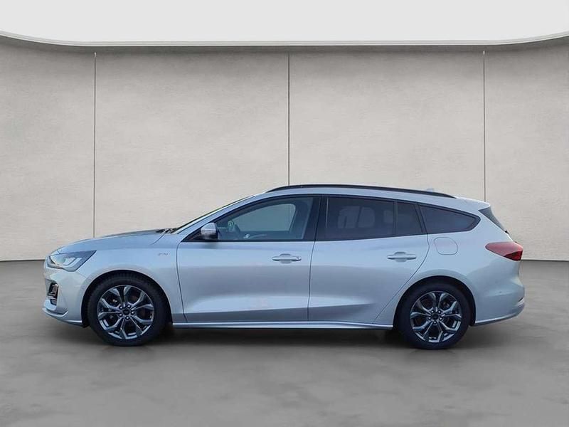Gebraucht Ford Focus ST-Line X 125 PS (91 kW) 2023 Moondust silber metallic Kombi
