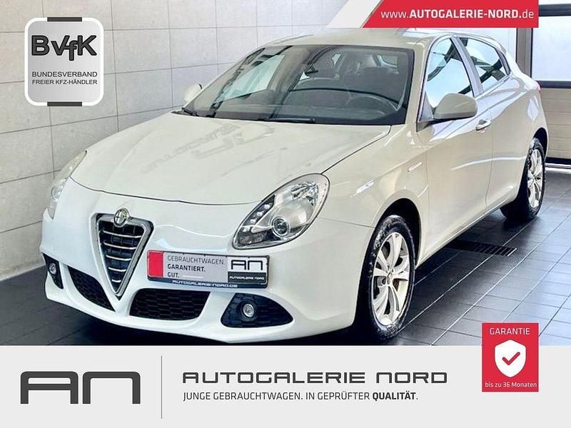 Colore esterno (bianco ghiacci Gebraucht 2011 Alfa Romeo Giulietta Competizione Kleinwagen | 9.900 € (Etwas zu teuer) - Bild 1/4