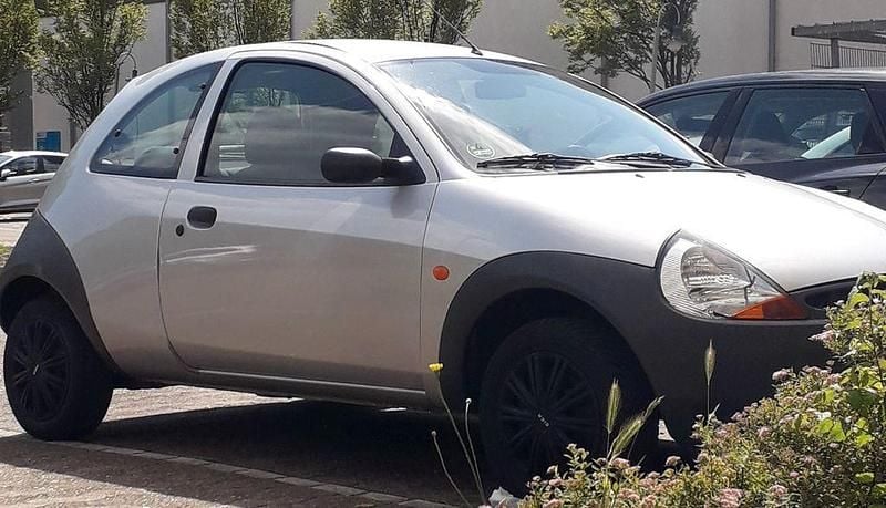 Silber Gebraucht 2008 Ford Ka Kleinwagen | 1.300 € (Guter Preis) - Bild 1/4