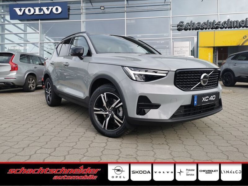 Gebraucht Volvo XC40 Plus 163 PS (119 kW) 2024 Vapour grey SUV