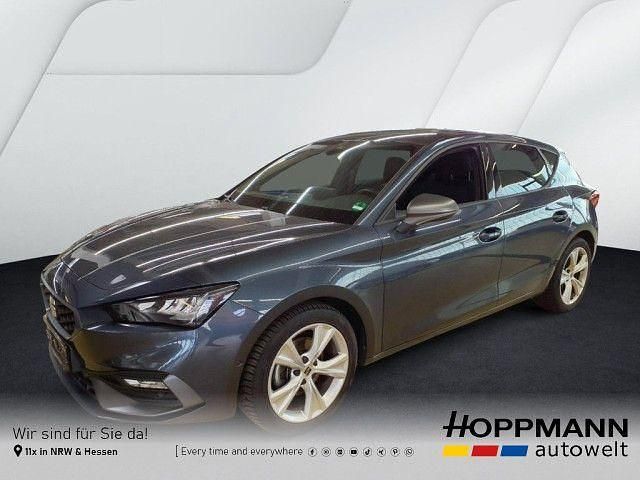 Grau Gebraucht 2025 Seat Leon FR-Line Limousine | 27.950 € (Fairer Preis) - Bild 1/3
