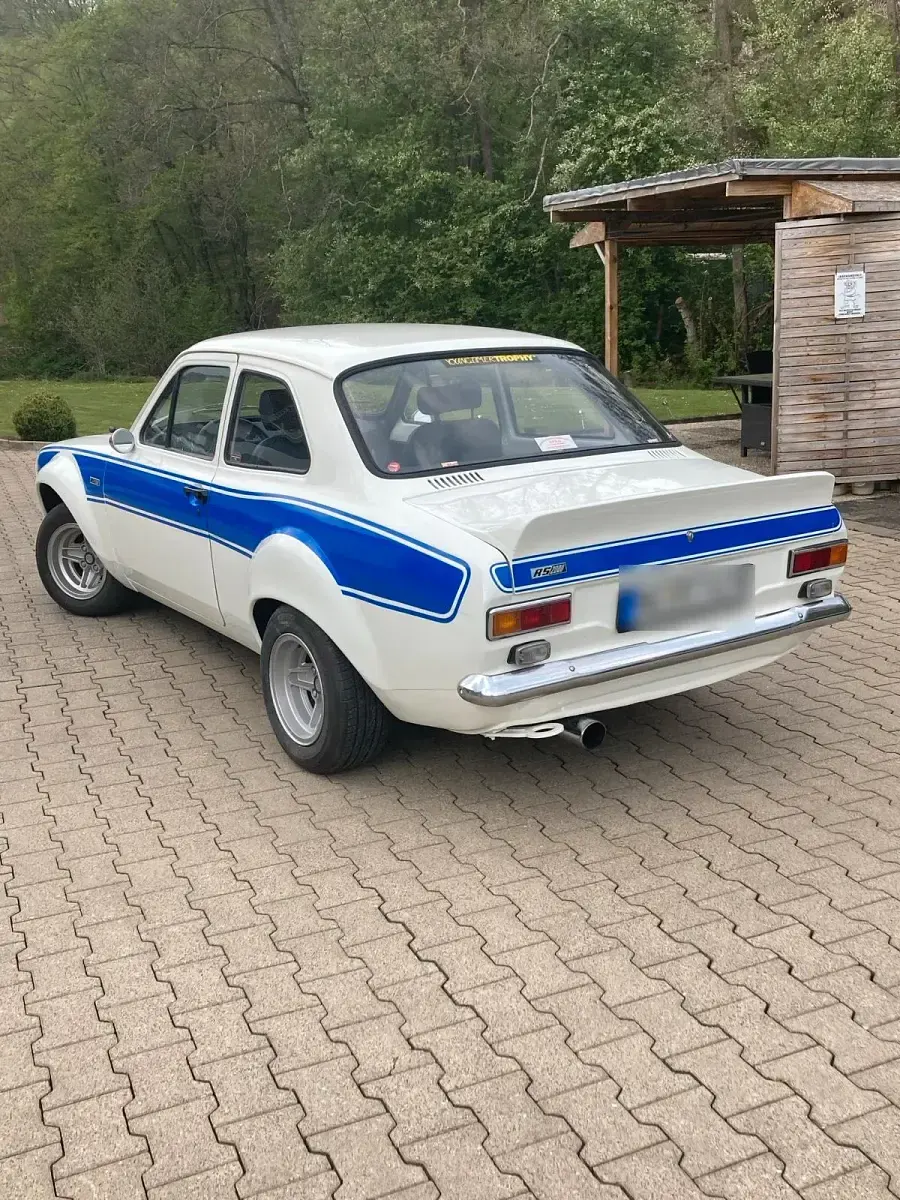 Gebraucht Ford Escort RS 140 PS (102 kW) 1975 Weiß Limousine