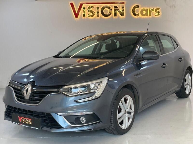 Grau Gebraucht 2016 Renault Mégane IV Experience Kleinwagen | 8.690 € (Superpreis) - Bild 1/4