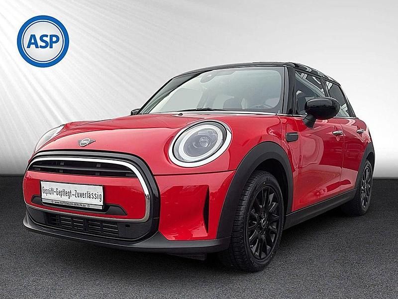 Rot Gebraucht 2022 Mini Cooper Classic Kleinwagen | 20.290 € (Fairer Preis) - Bild 1/4