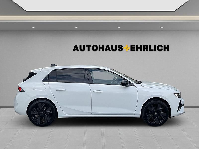Gebraucht Opel Astra 114 kW (156 PS) 2024 Weiß Limousine