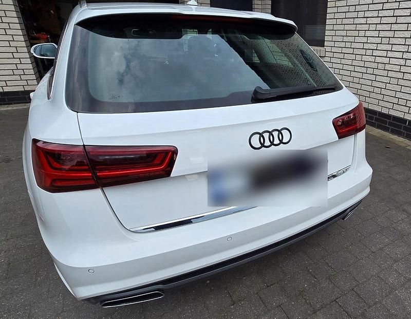 Second-hand Audi A6 218 CP (160 kW) 2017 Alb Break