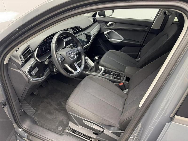 Gebraucht Audi Q3 Comfort 150 PS (110 kW) 2022 Nanograu (metallic) SUV