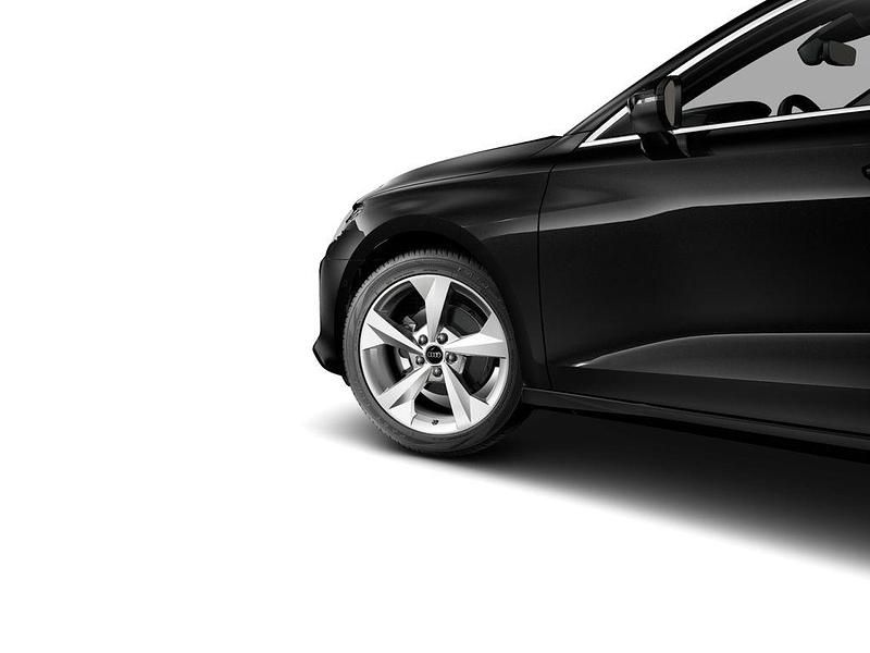 Second-hand Audi A3 Advanced 150 CP (110 kW) 2025 Negru Berlinǎ