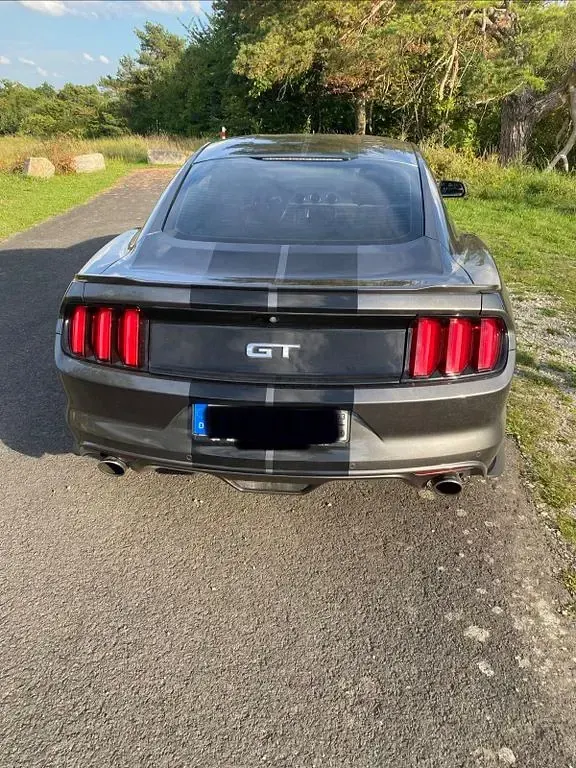 Gebraucht Ford Mustang GT 441 PS (324 kW) 2015 Grau