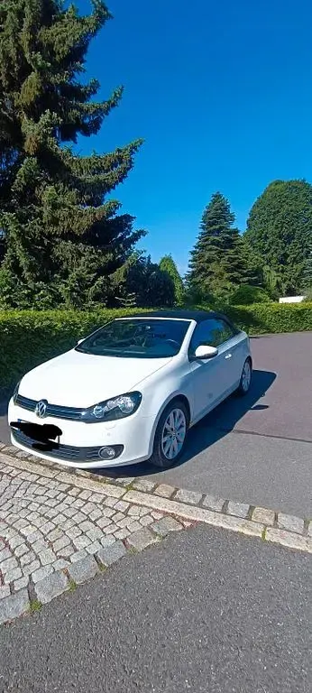 Gebraucht VW Golf Cabriolet 105 PS (77 kW) 2012 Weiß Cabrio
