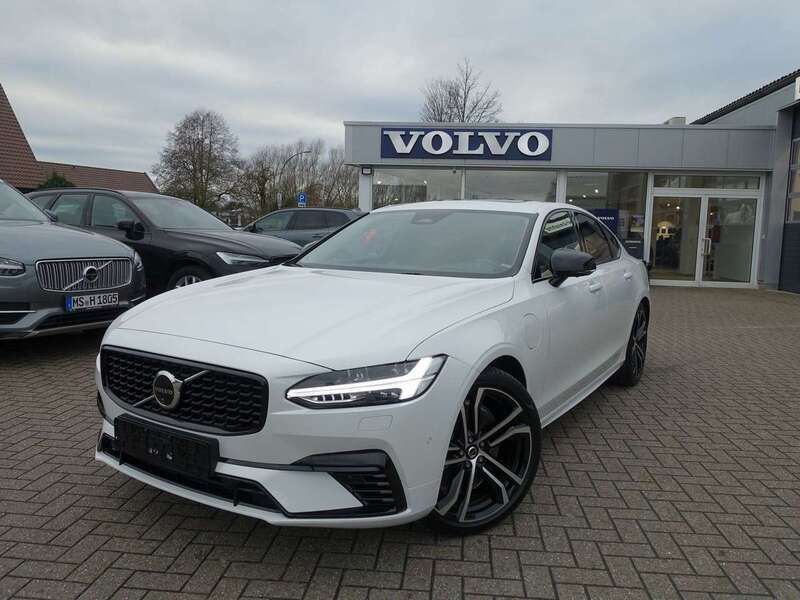 Crystal white Gebraucht 2024 Volvo S90 Ultimate Limousine | 42.900 € (Fairer Preis) - Bild 1/4