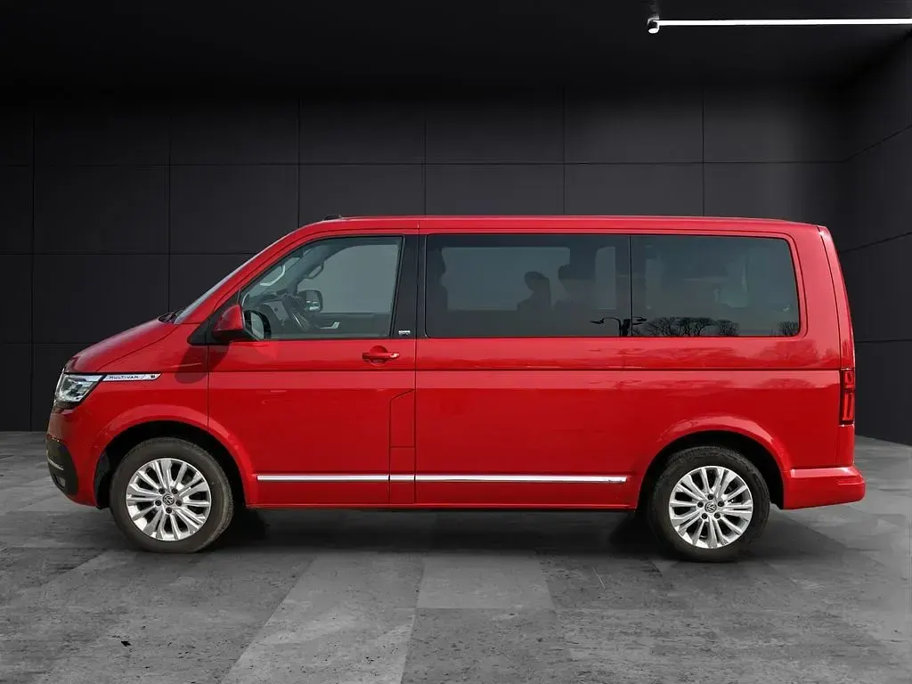 Używany VW T6.1 150 KM (110 kW) 2021 Czerwony Van