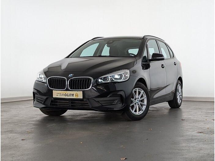 Saphirschwarz Gebraucht 2018 BMW 218 Active Tourer Advantage Van / Kleinbus | 19.460 € (Fairer Preis) - Bild 1/4