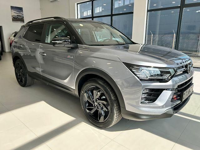 Neu KGM Korando 163 PS (119 kW) 2025 Grau SUV