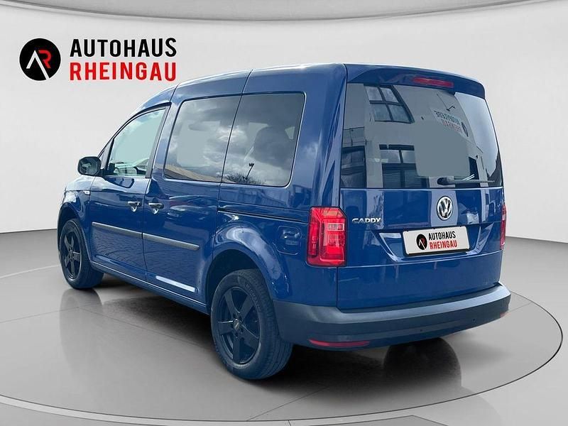 Gebraucht VW Caddy Trendline 131 PS (96 kW) 2019 Blau Van / Kleinbus