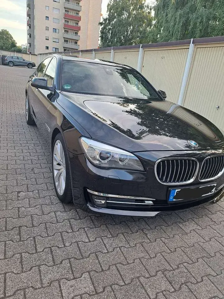 Gebraucht BMW 730 218 PS (160 kW) 2015 Limousine